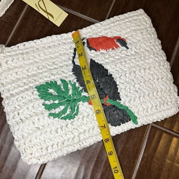 Collection18 Ivory paper Tucan Clutch - Picture 6 of 7